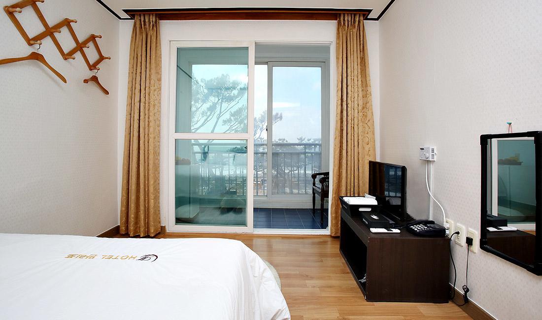 Hotel Mallipo Тхэан Экстерьер фото